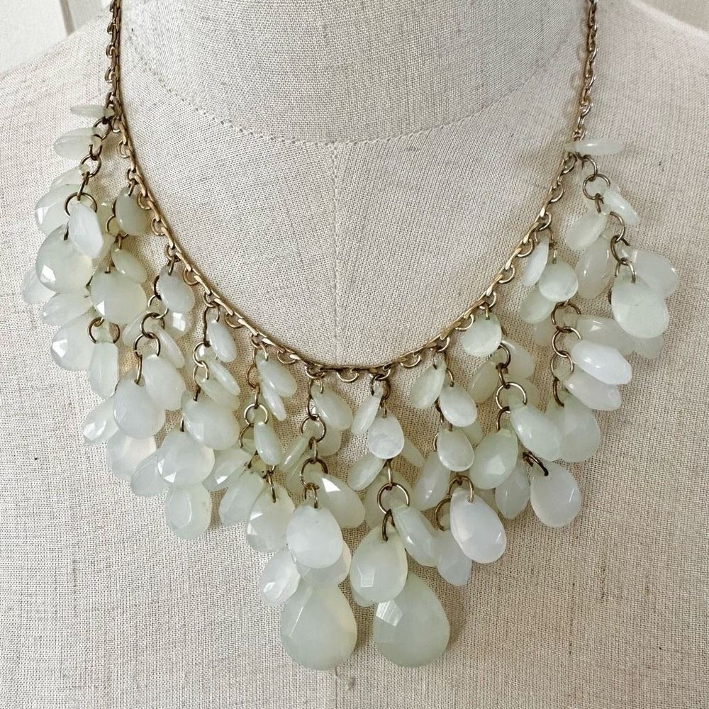 Green chandelier gold tone statement necklace